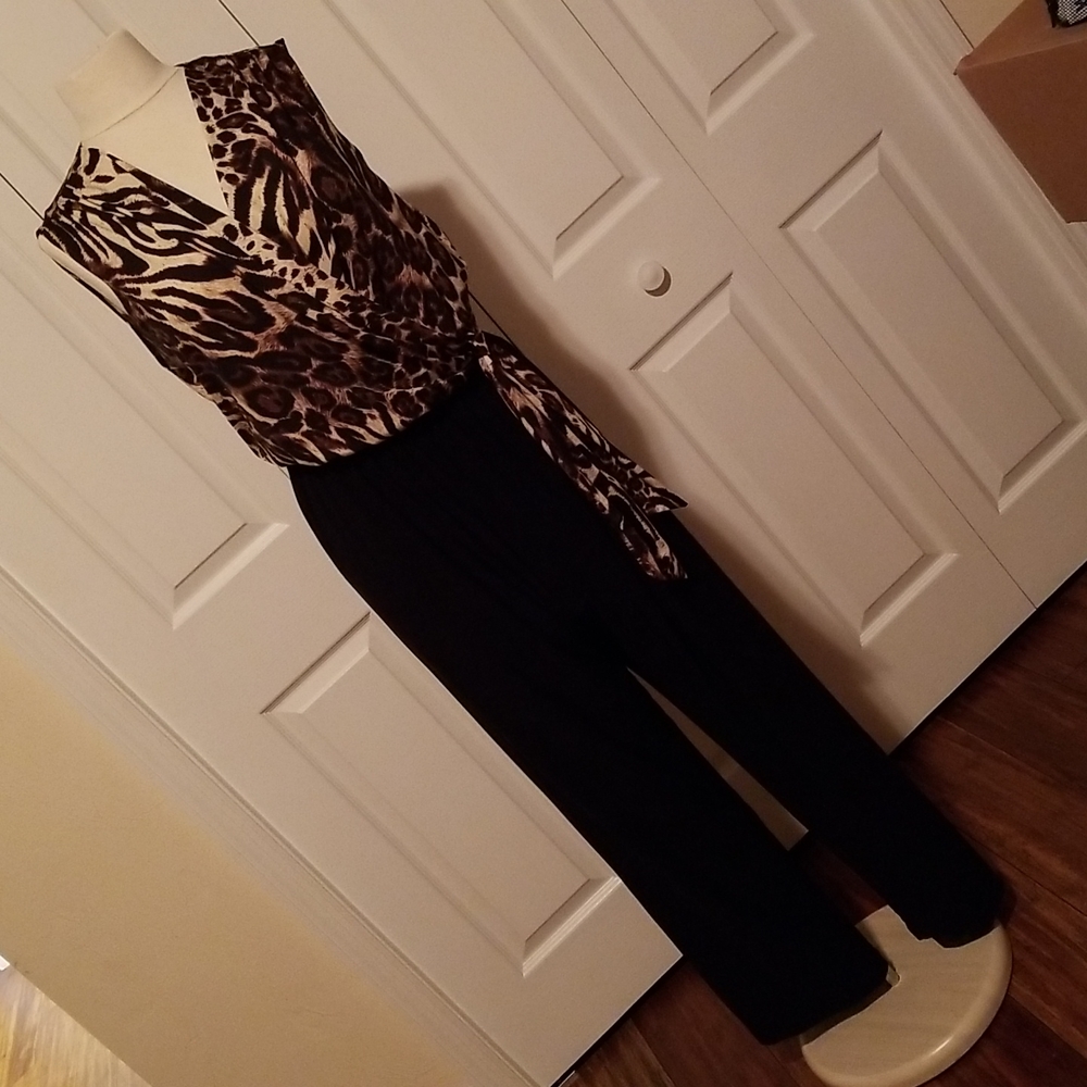 NWOT Tiana B. Women's Jumper, size 2X   *830.37